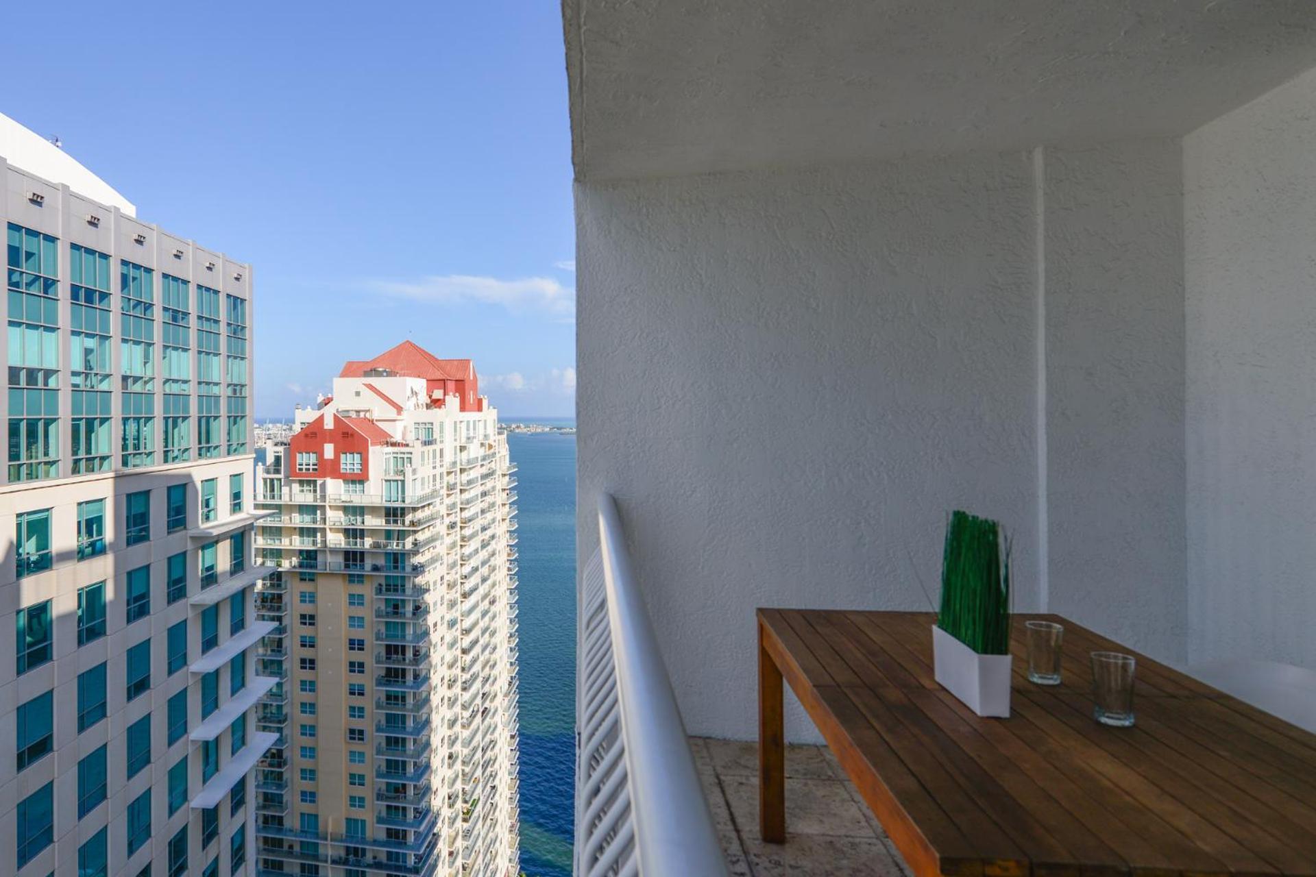 Centric Modern 40Thfloor Brickell Condo Free Parking By Palermo Home 迈阿密 外观 照片